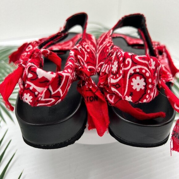 Arizona Love Red/White Apache Bandana-Detail Open-Toe Slingback Sandals - Picture 7 of 10